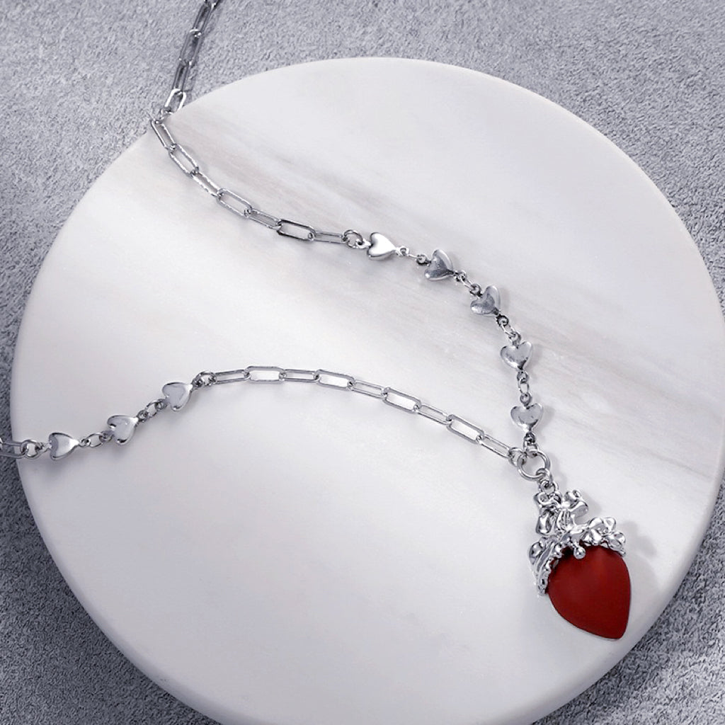 【Beating Heart】Blood Red Heart Necklace，Hip Hop Punk Rock Clavicle Chain