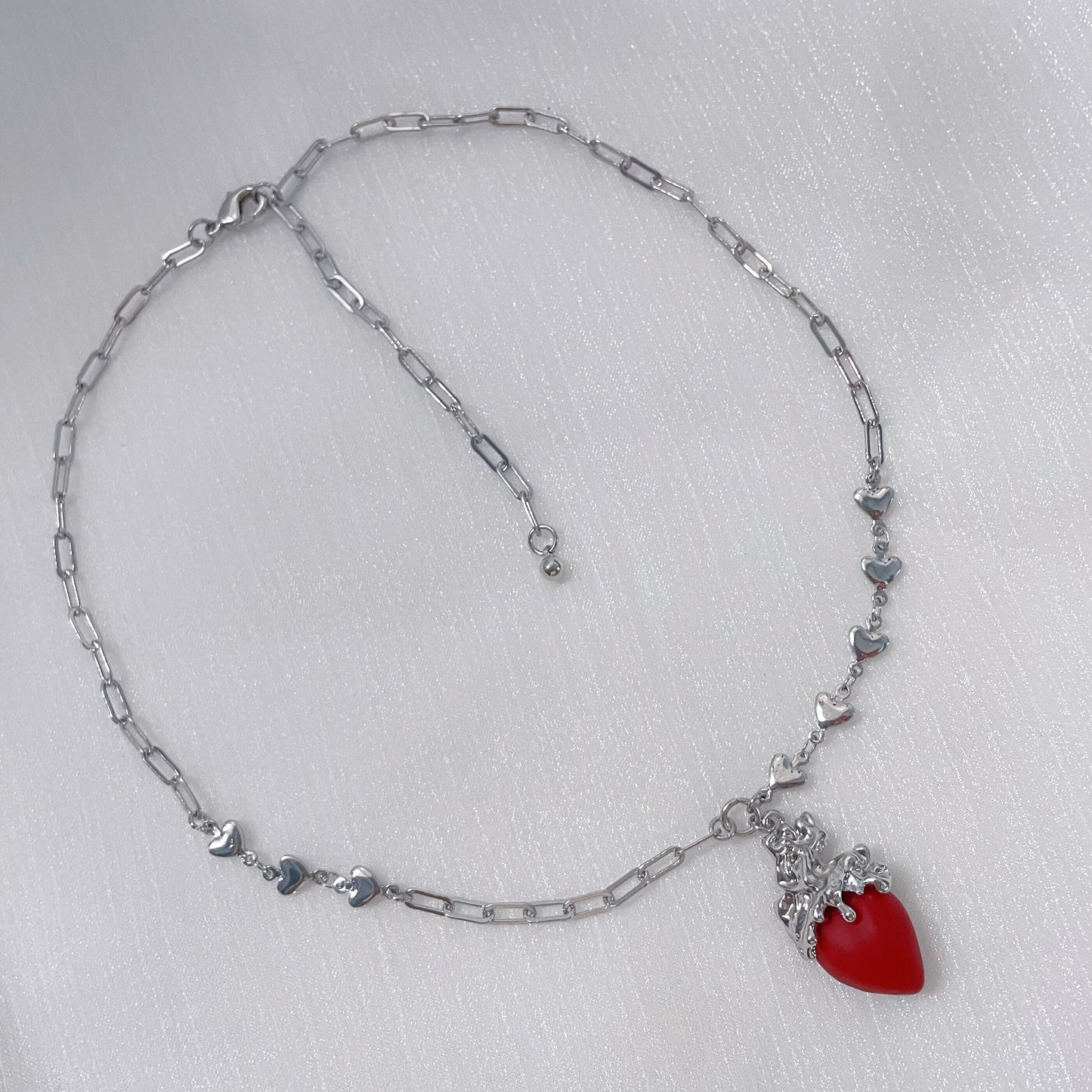 【Beating Heart】Blood Red Heart Necklace，Hip Hop Punk Rock Clavicle Chain