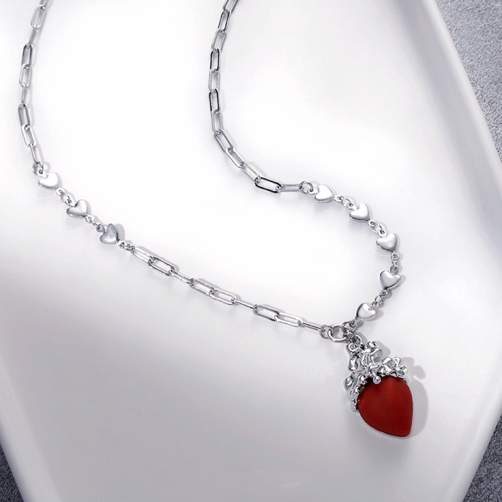 【Beating Heart】Blood Red Heart Necklace，Hip Hop Punk Rock Clavicle Chain