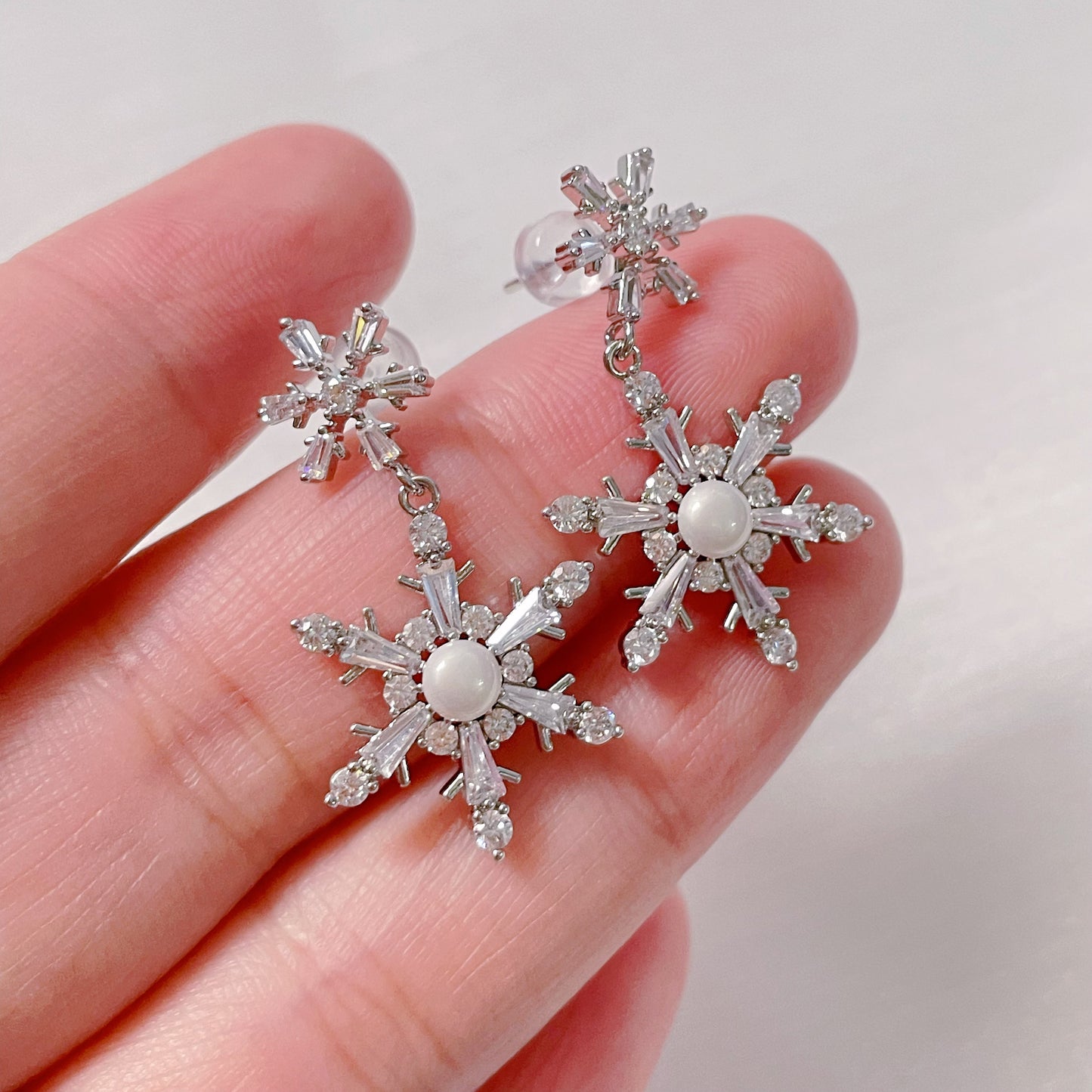 [Merry Christmas] Snowflake Pearl Earrings