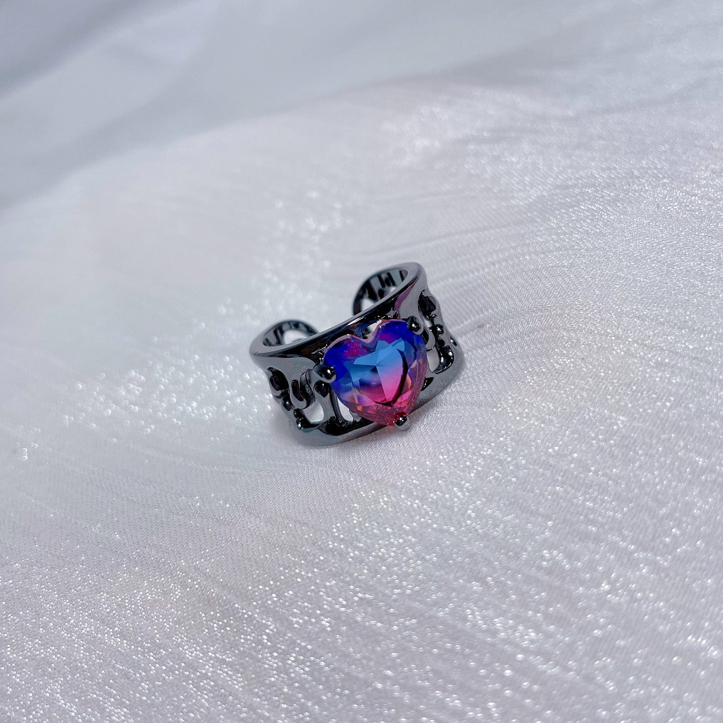 Cutout Lava Purple Gradient Heart Open Ring