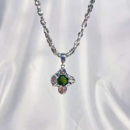 Emerald Zircon Clover Necklace