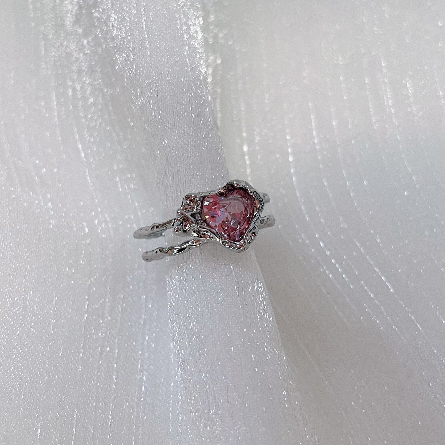 Pink & White Heart Zircon Ring，Y2K Pink Ring