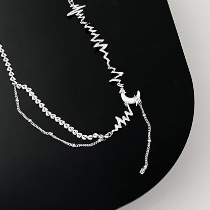 Crescent Pendant Necklace，Clavicle Chain