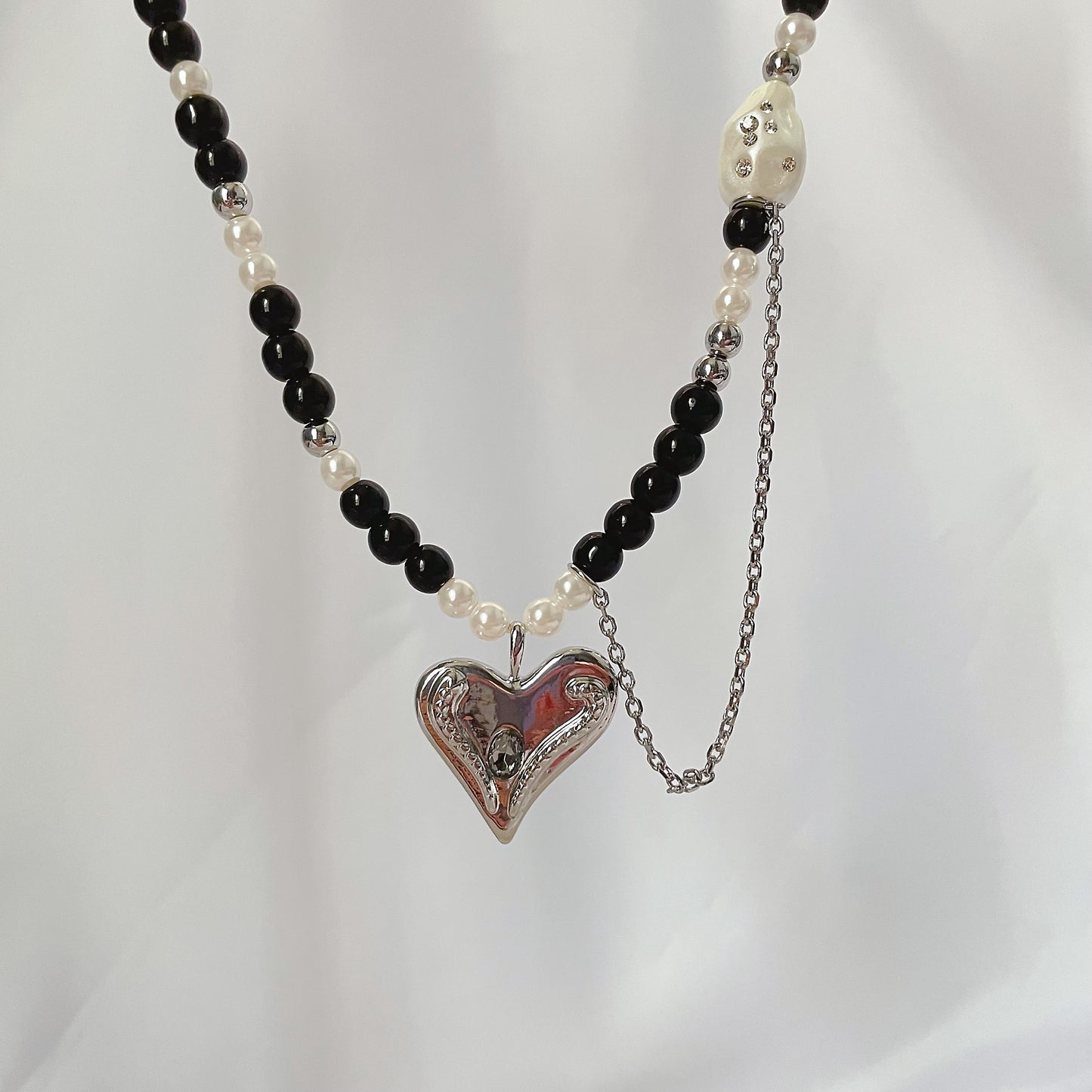 Heart Black Beaded Necklace