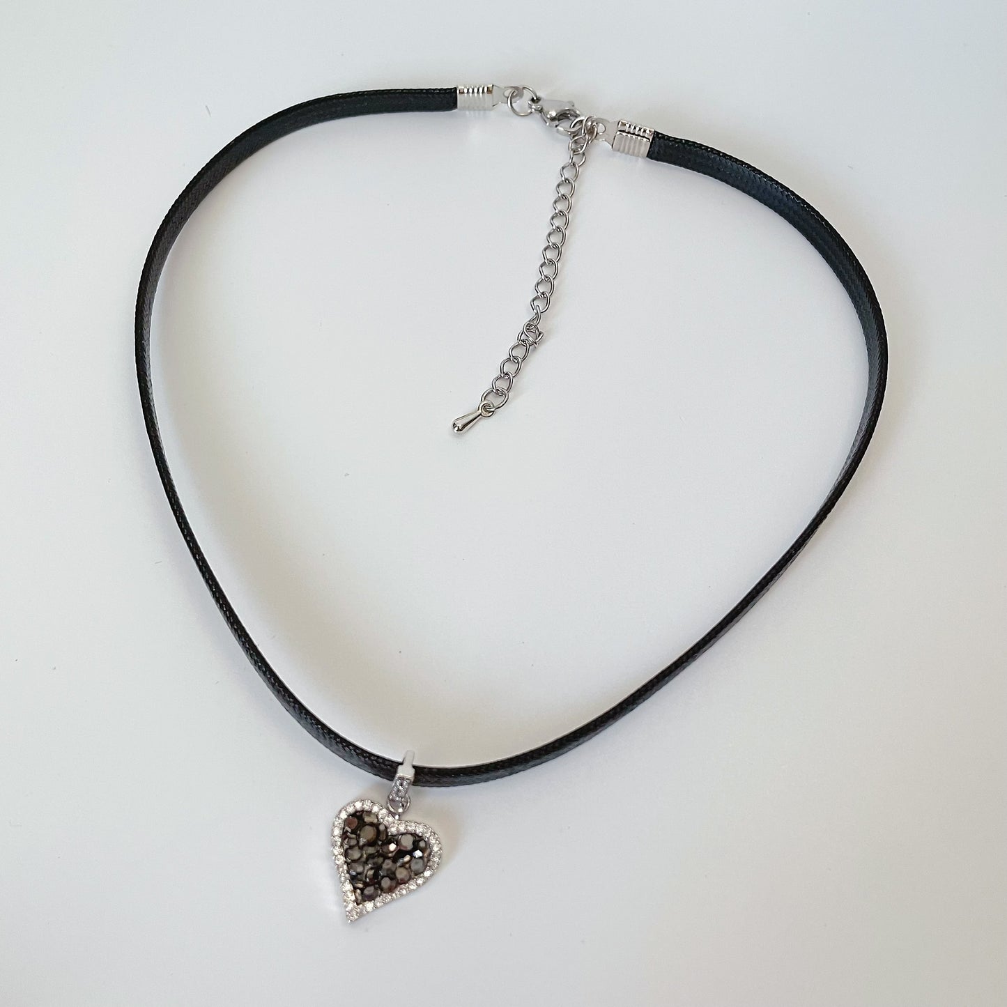 Heart Zircon Leather Strap Choker