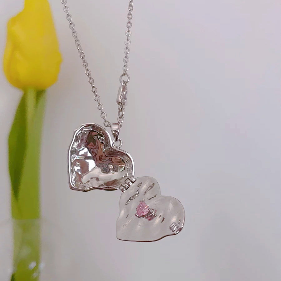 [Confession Heart] Pink Zircon Heart Necklace