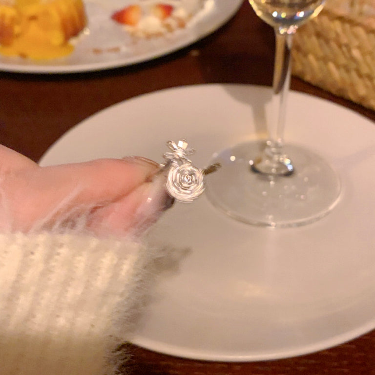 Snowflake Twirl Ring