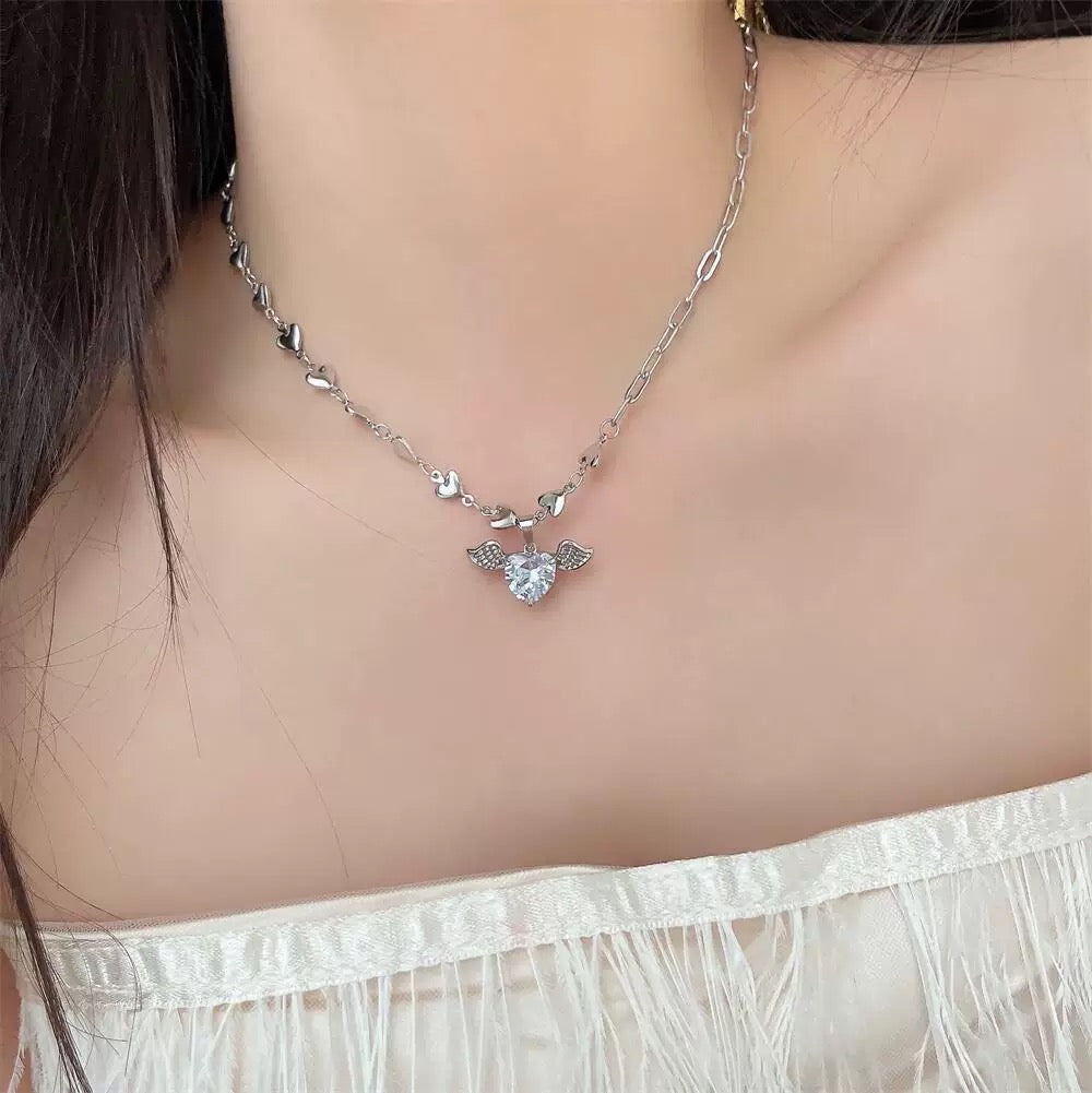 [Angel Wings]Heart Zircon Angel Necklace