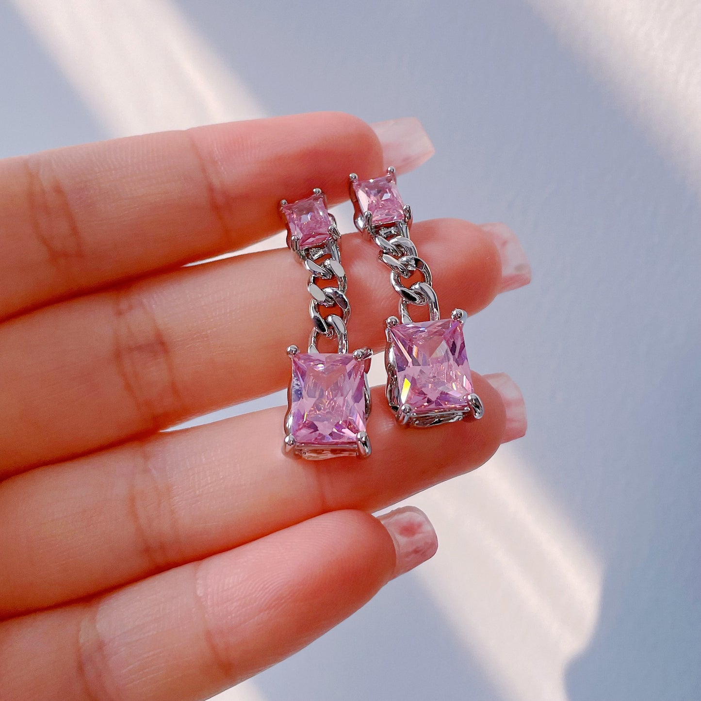 Pink Diamond Bow Pearl Necklace，Pink Zircon Earrings