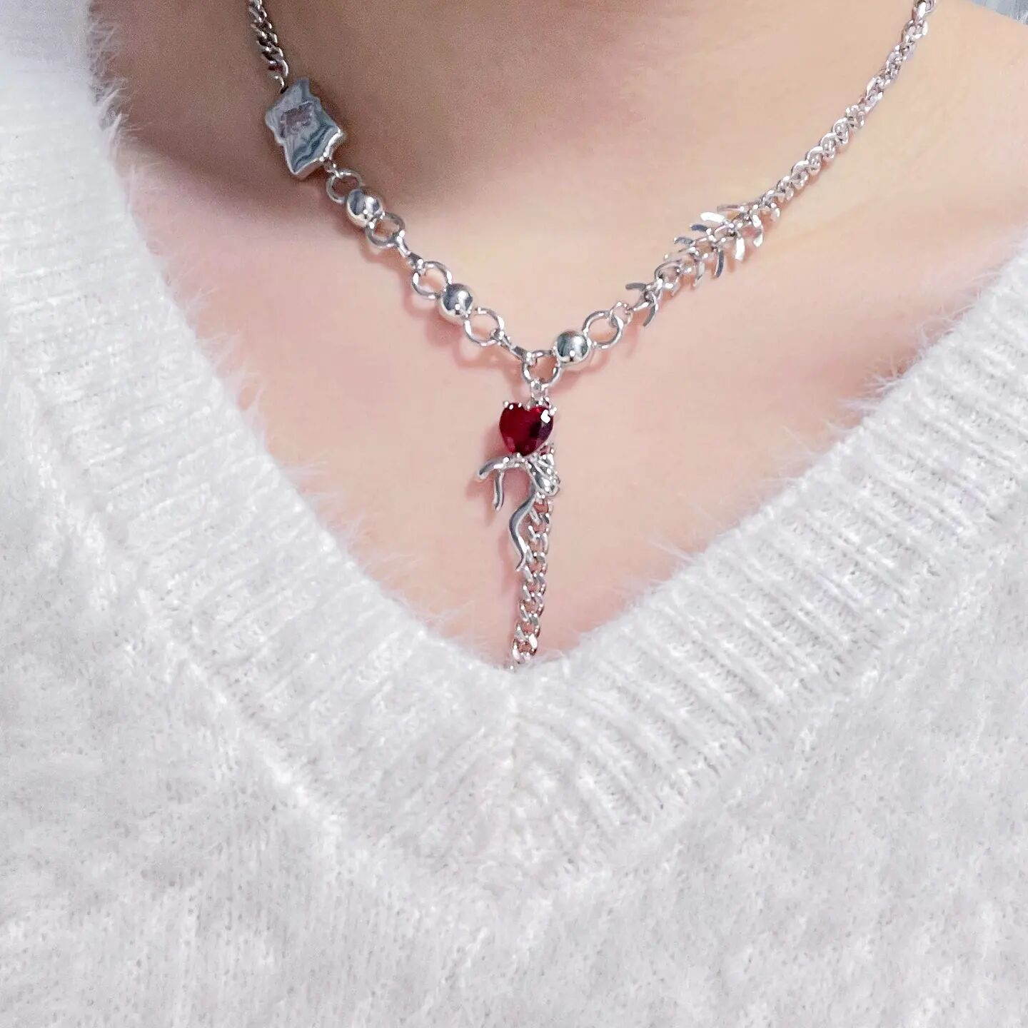 Red Gem Bow Tassel Necklace