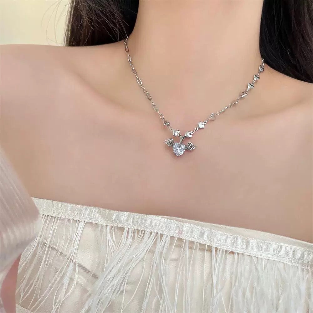 [Angel Wings]Heart Zircon Angel Necklace