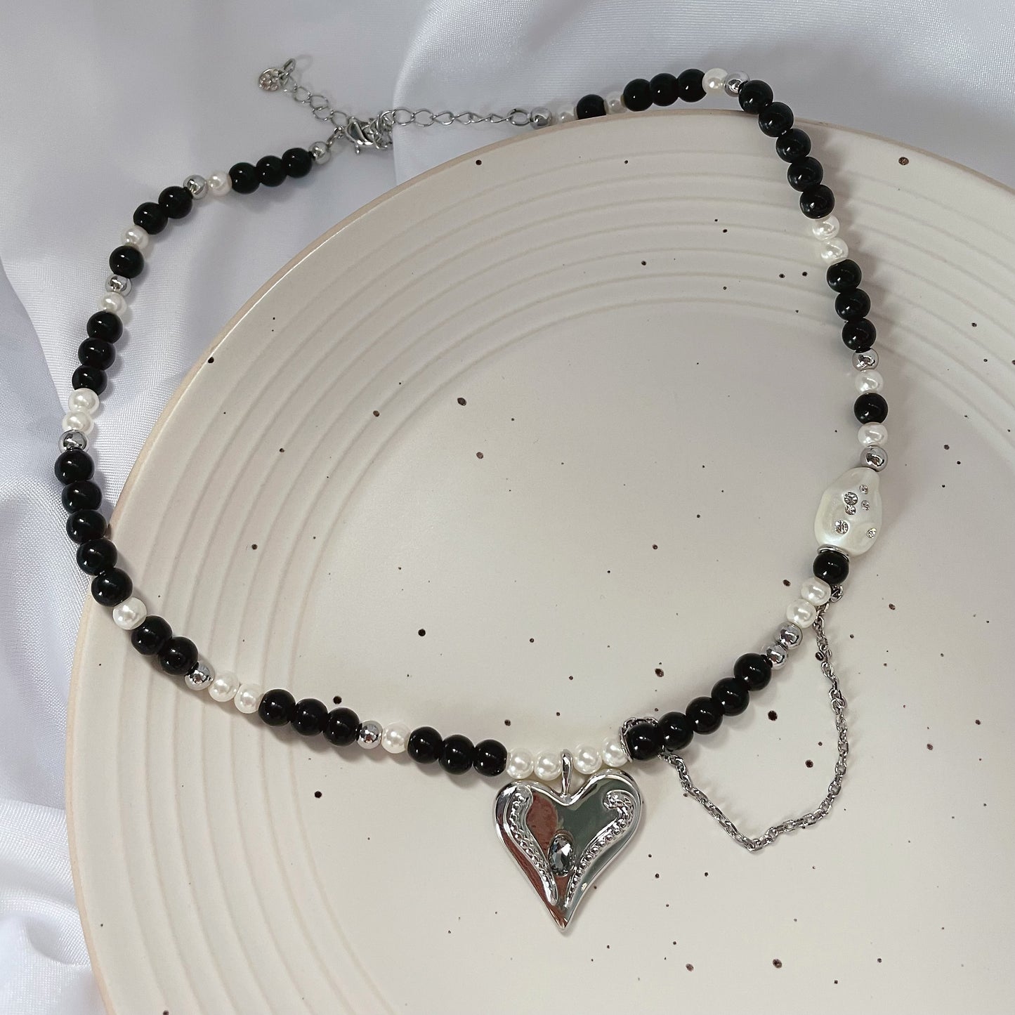 Heart Black Beaded Necklace