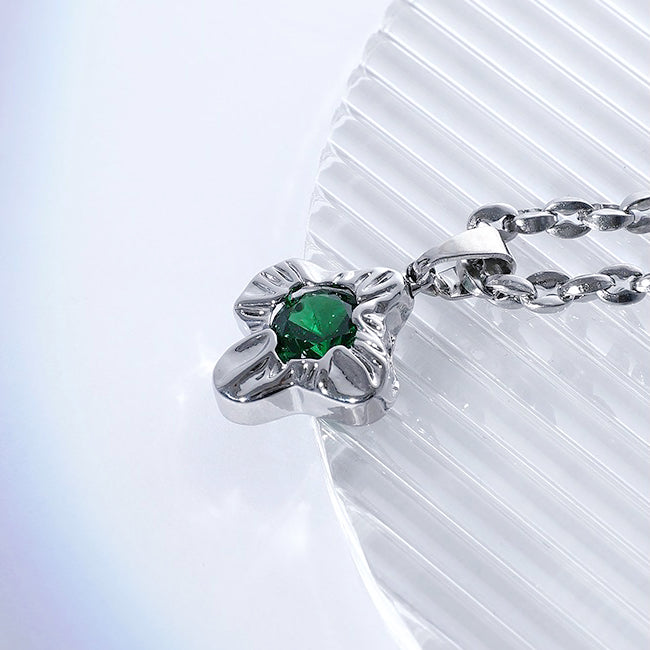 Emerald Zircon Clover Necklace