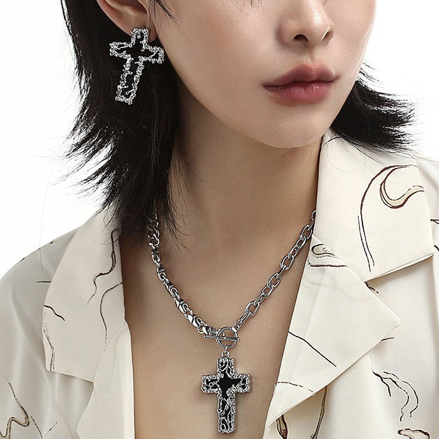 Cross Necklace, Metal Lava Clavicle Chain