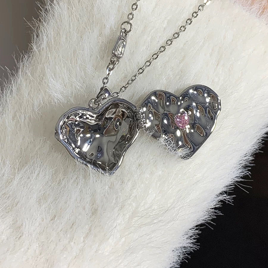 [Confession Heart] Pink Zircon Heart Necklace