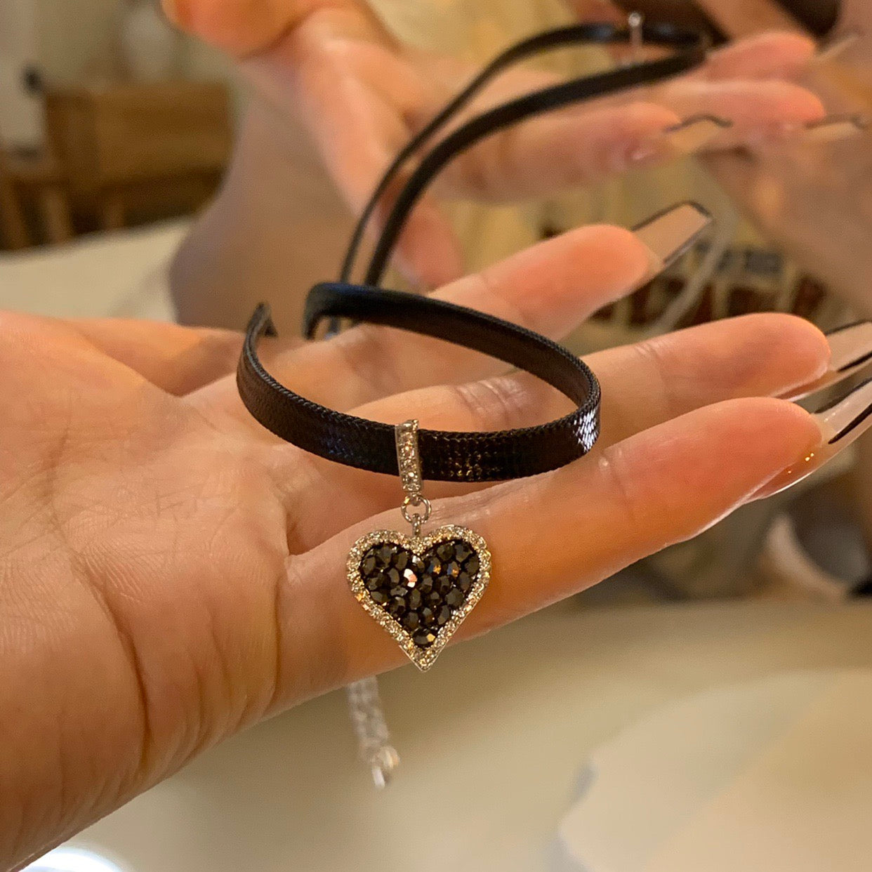 Heart Zircon Leather Strap Choker